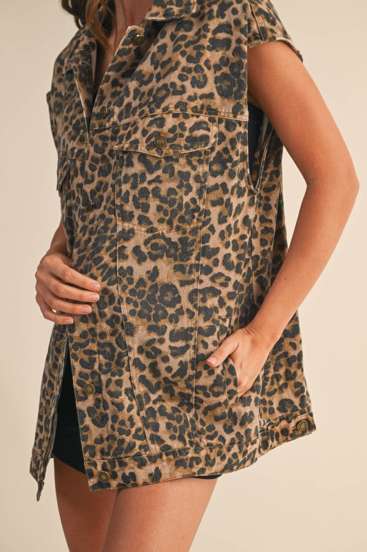 CHALECO OVERSIZE LUNAR ANIMAL PRINT