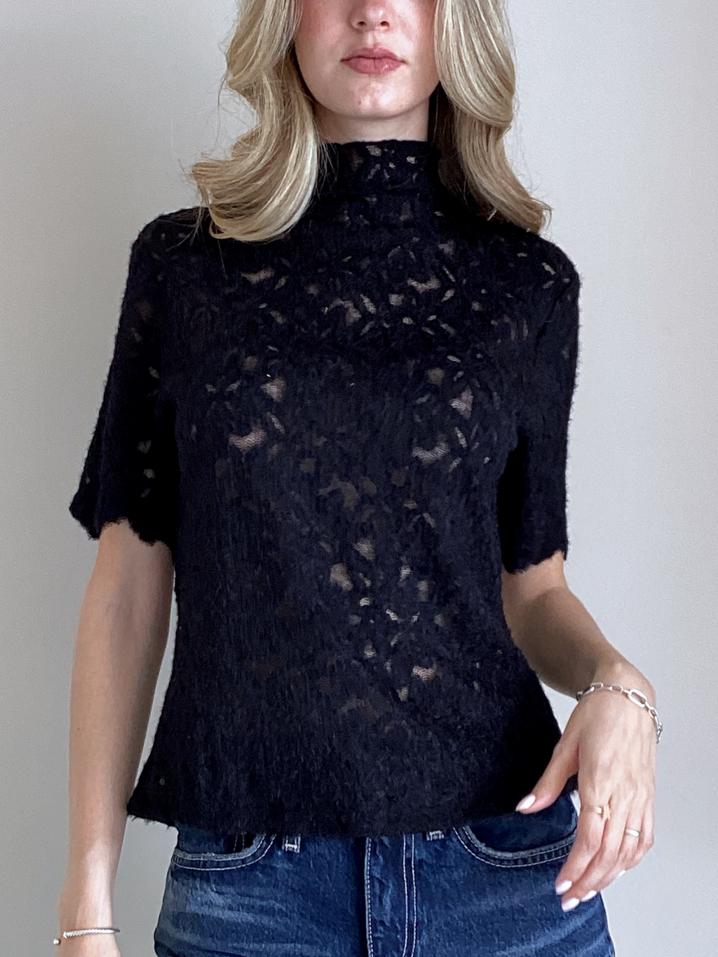 BLUSA AURA DE PERLA NEGRA