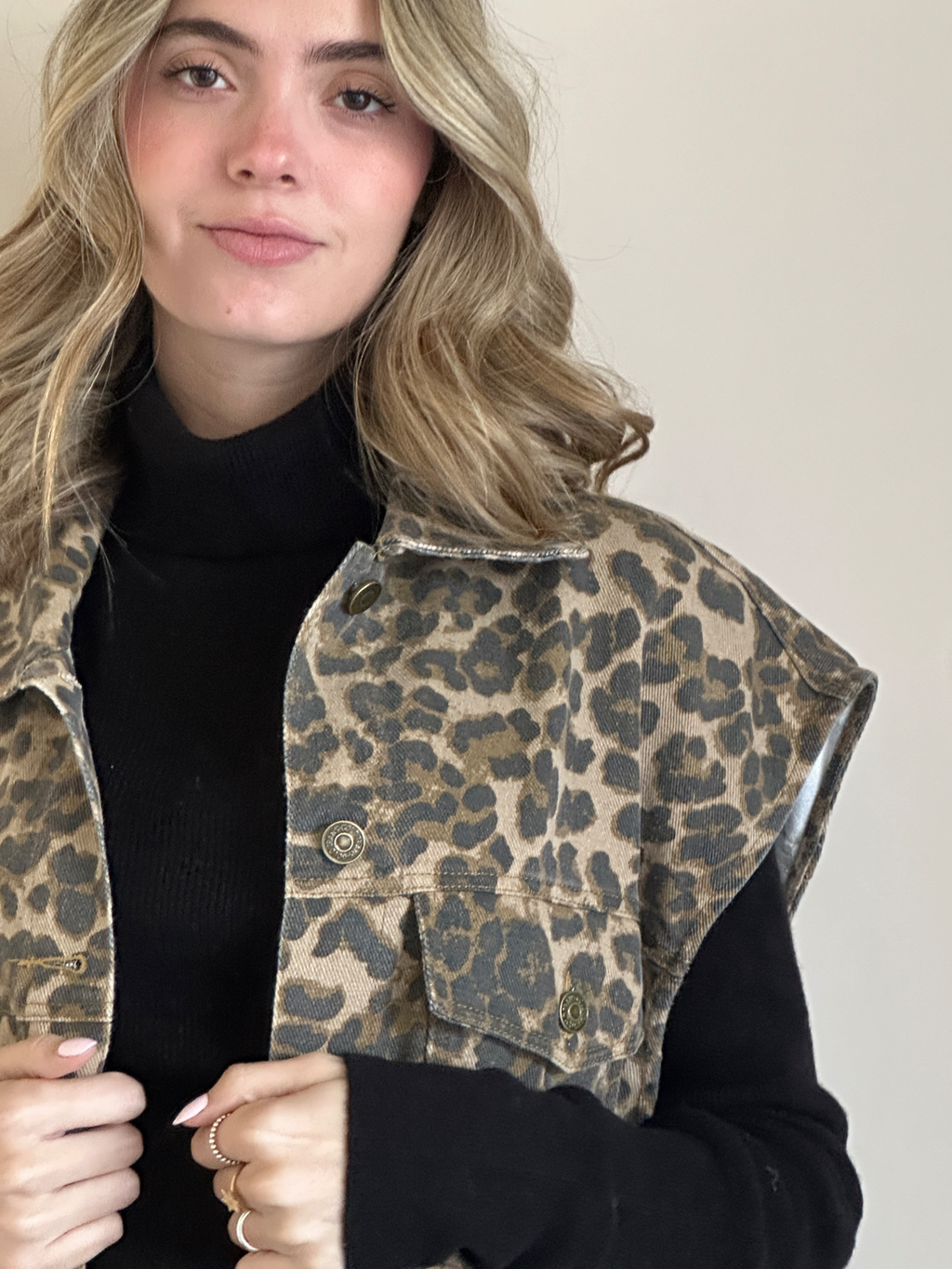 CHALECO OVERSIZE LUNAR ANIMAL PRINT