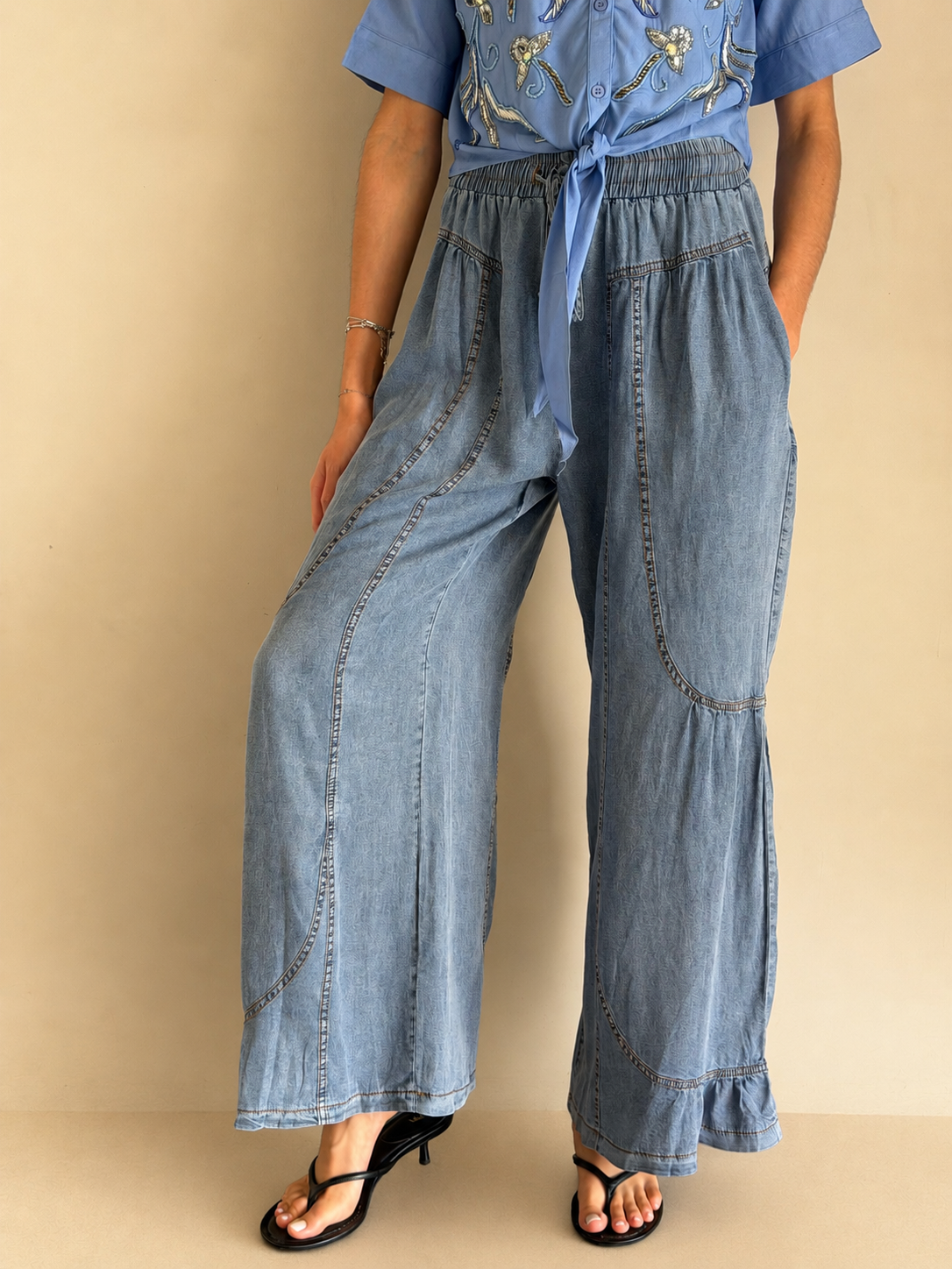 PANTALÓN DENIM ALMA SIDERAL