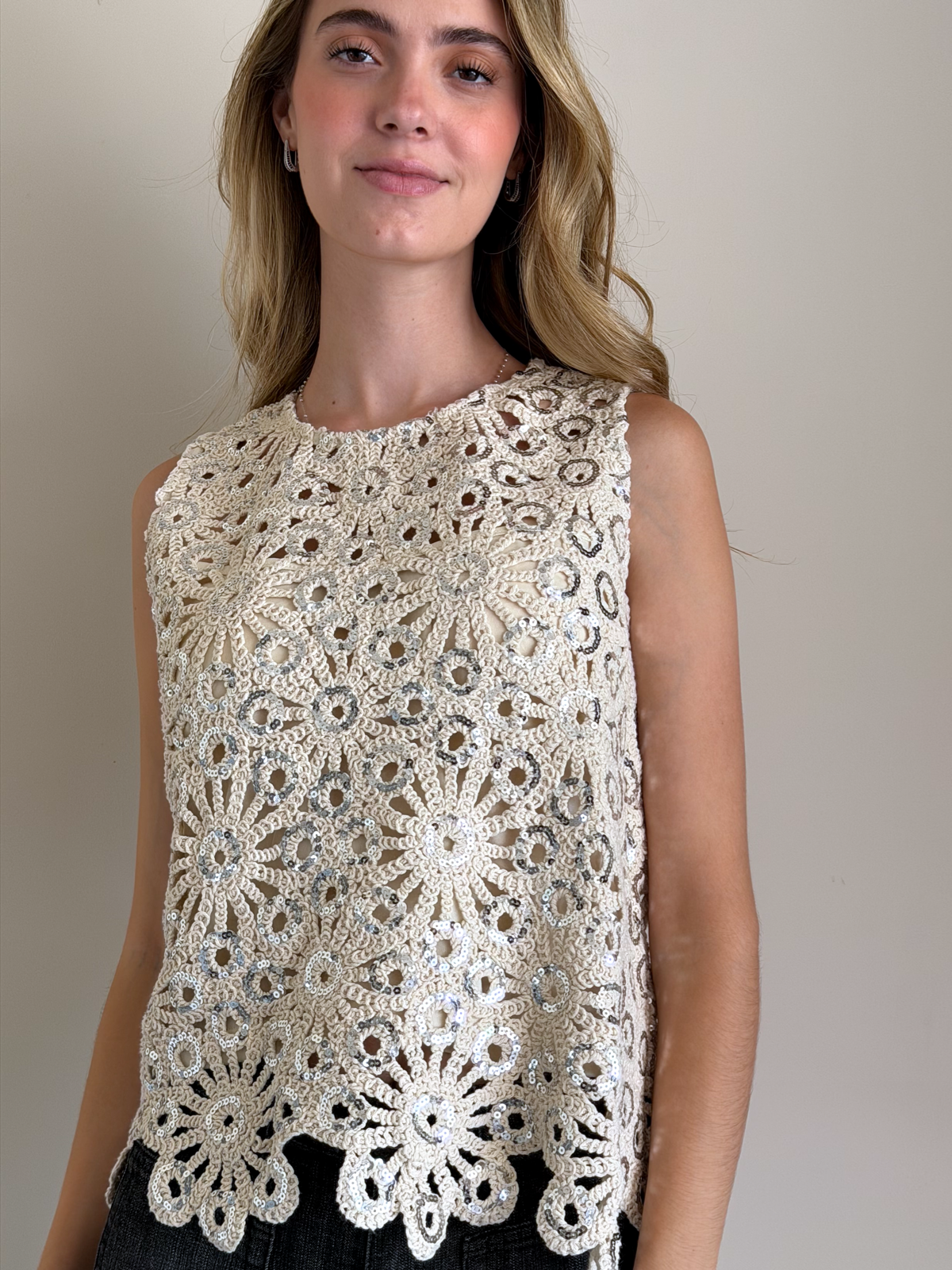 BLUSA CONSTELACIÓN DE LENTEJUELAS