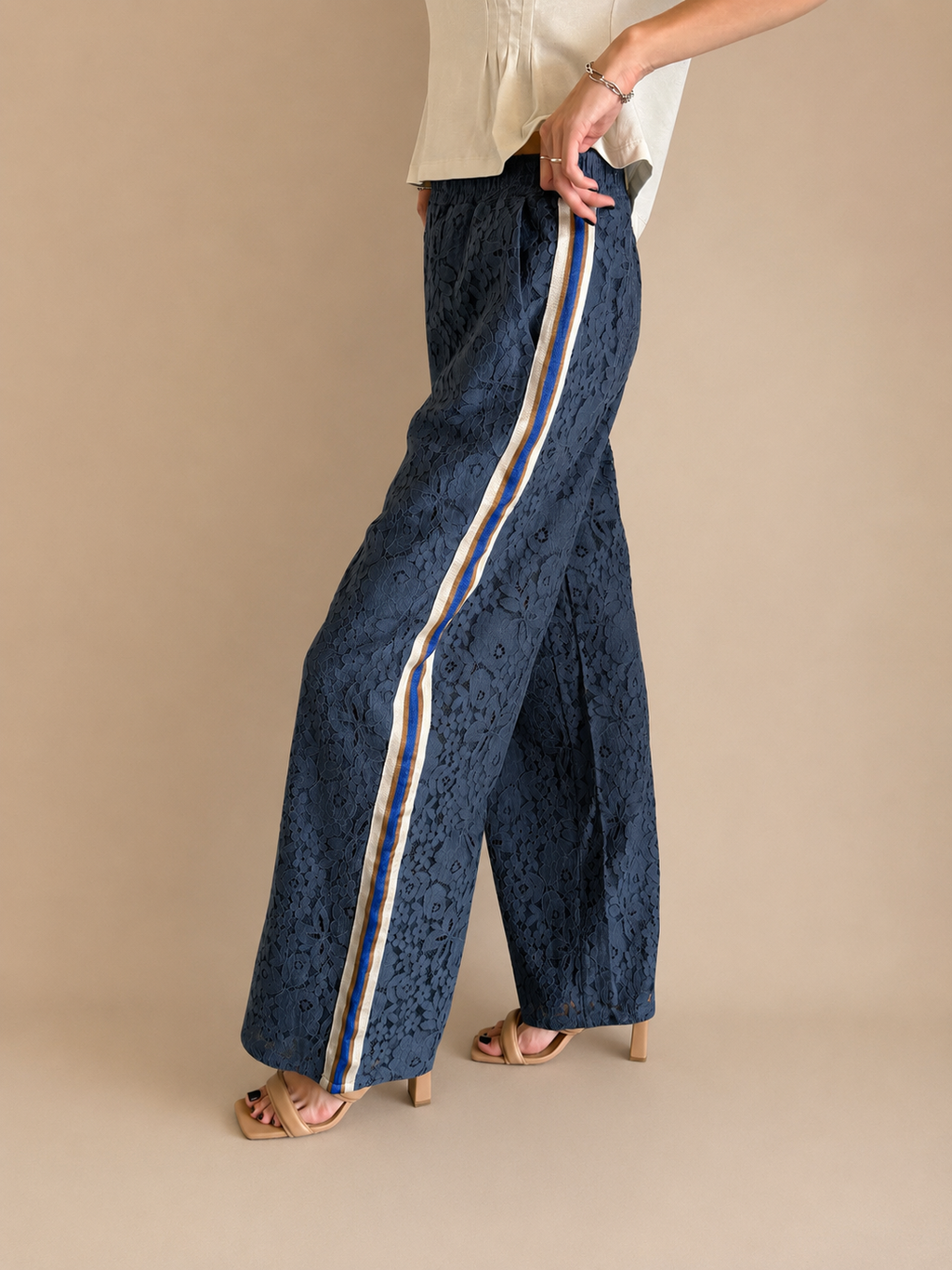 PANTALÓN AURA EN FLOR