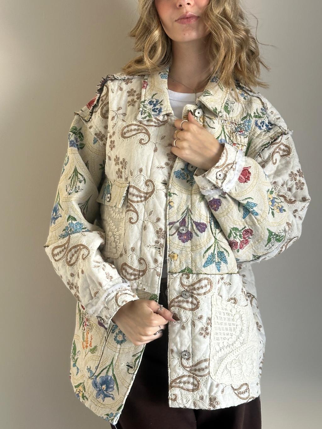 PRE VENTA - CHAMARRA JARDÍN LUNAR - SE MANDA 4 DE FEBRERO