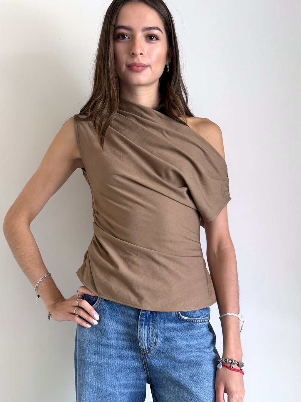 DLR. Quiet Drape Top