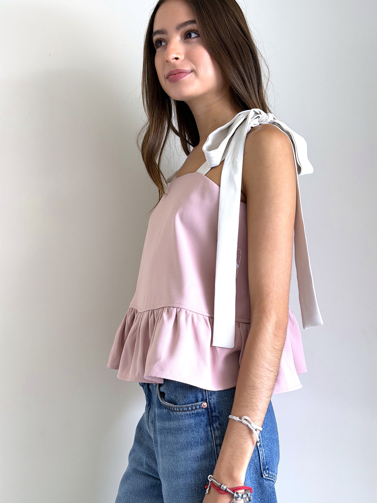 DLR. Lucky Find Top